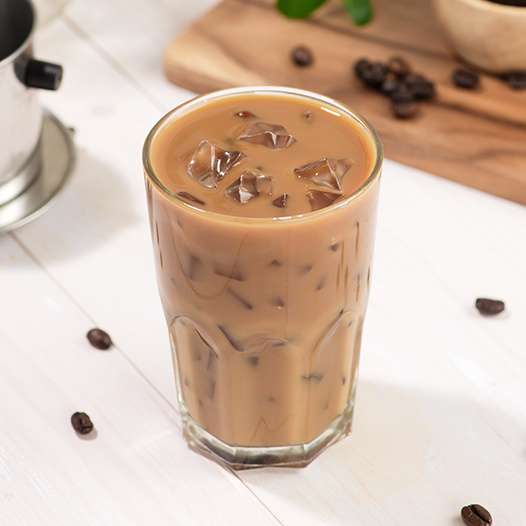 Dattel-Eiskaffee (ohne Zuckerzusatz)