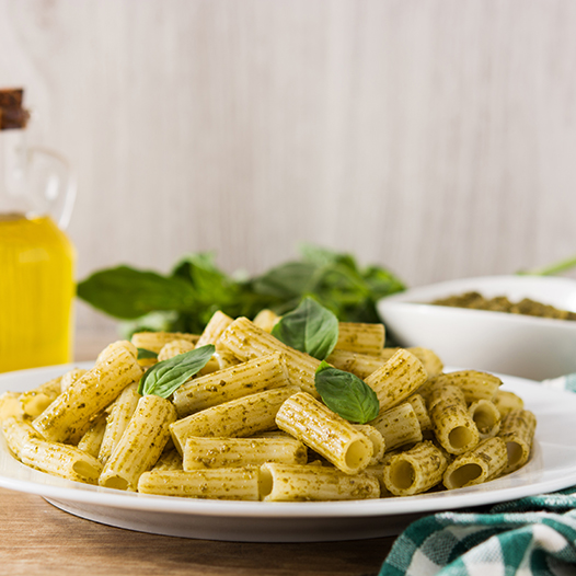 Pasta mit Chlorella-Pesto